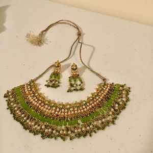 Necklace and earring set Indian Style